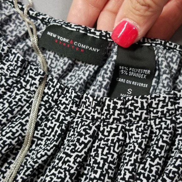 Women's top - Picture 3 of 5